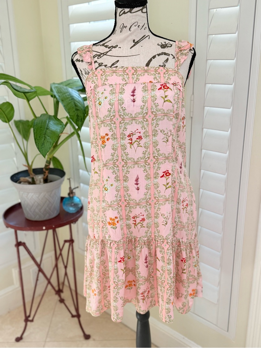 Aguabendita for Target Pink Floral Ruffle Strap Dress (Size L)